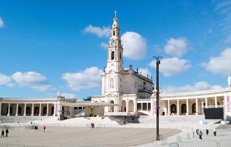 From Coimbra: Sanctuary of Fátima and village of the Little Shepherds - Who Will Love This Tour?