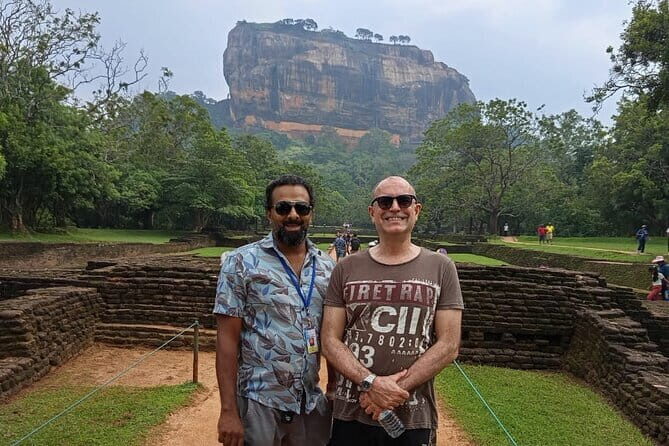 From Colombo to Sigiriya & Dambulla Day Tour - Discovering Sri Lanka’s Ancient Treasures: From Colombo to Sigiriya & Dambulla Day Tour