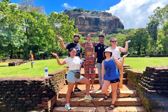 From Colombo to Sigiriya Fortress, Dambulla & Minneriya Safari - Key Points