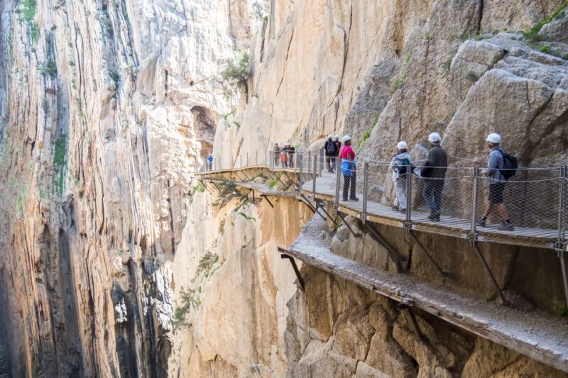 From Costa del Sol & Malaga: Caminito del Rey Guided Tour - Starting Your Day: Comfortable Travel from Costa del Sol & Malaga