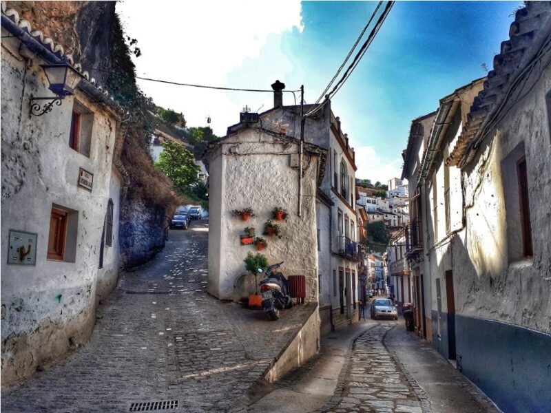 From Costa del Sol: Ronda and Setenil de las Bodegas - Who Will Love This Tour?
