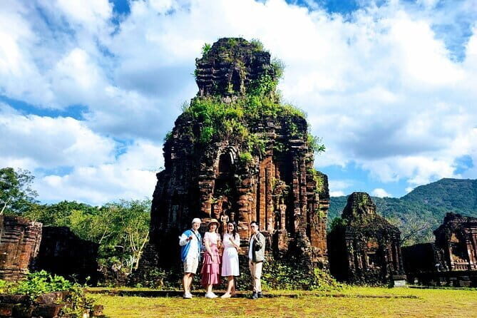 From Da Nang/Hoi An : Hue Imperial Luxury Tour via Hai Van Pass - Who Should Consider This Tour?