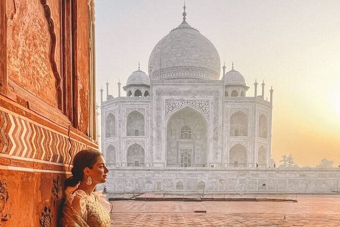 From Delhi: Jaipur Private Full Day Guided Tour - Final Stop: The City’s Iconic Views and Reflection