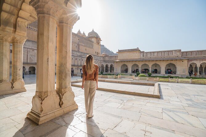 From Delhi: Jaipur Private Full Day Trip with Private Transfers - The Iconic Hawa Mahal — The Palace of Winds