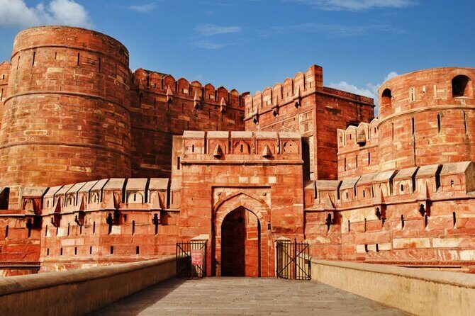 From Delhi : Luxury Taj Mahal Tour By Luxury Car- All Inclusive - Detailed Breakdown of the Tour Experience