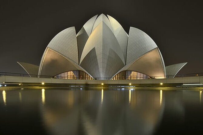 From Delhi : Private Taj Mahal & Agra Day Tour (with 5* Lunch) - A Deep Dive into the Experience