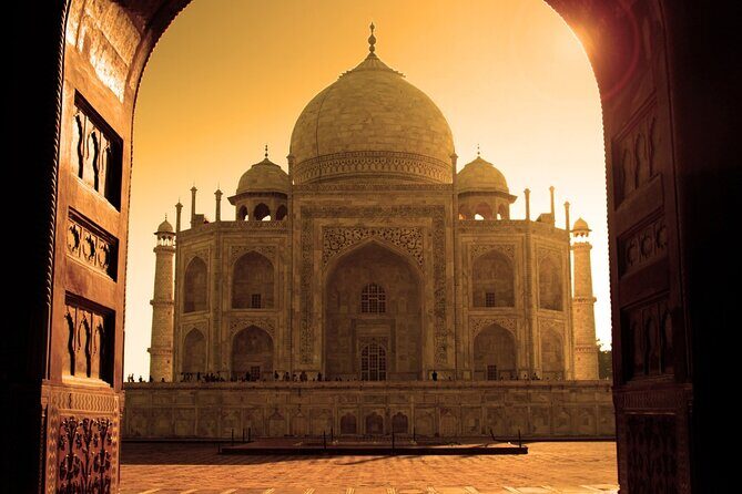 From Delhi: Private Taj Mahal & Agra Tour by Express Train - The Itinerary in Detail