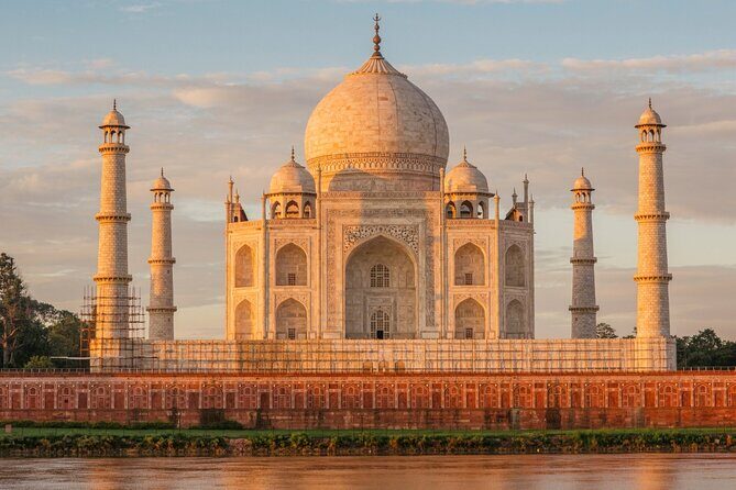 From Delhi: Sunrise Taj Mahal and Agra Fort Private Tour - Evaluating the Value: Is It Worth It?