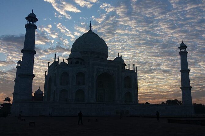 From Delhi: Taj Mahal & Agra Tour by Gatimaan Express Train - Return Journey & Evening in Delhi