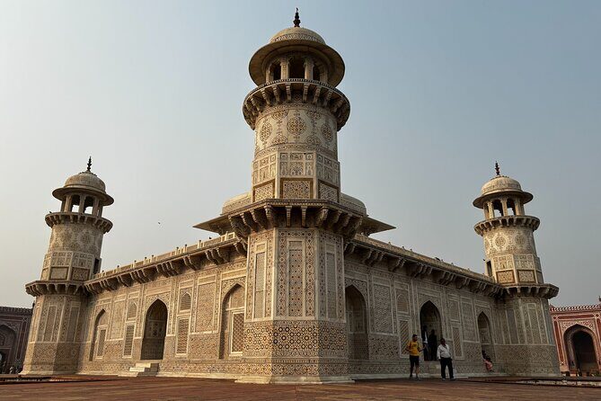 From Delhi Taj Mahal & Full day Agra tour by Private Car - Analyzing the Experience: What You Can Expect