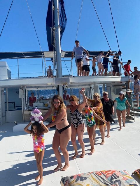 From Dénia/Jávea: Cala Blanca Boat Trip with Jet Ski & Lunch - Food and Drink: A Real Treat