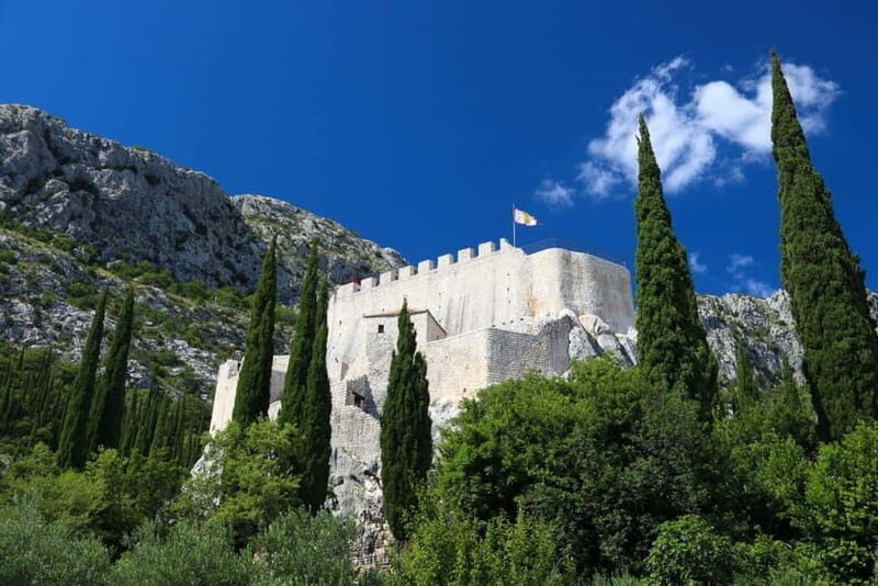 From Dubrovnik: Cavtat, Adriatic Views & Countryside Lunch - Exploring Sokol Fortress and the Ethno Museum