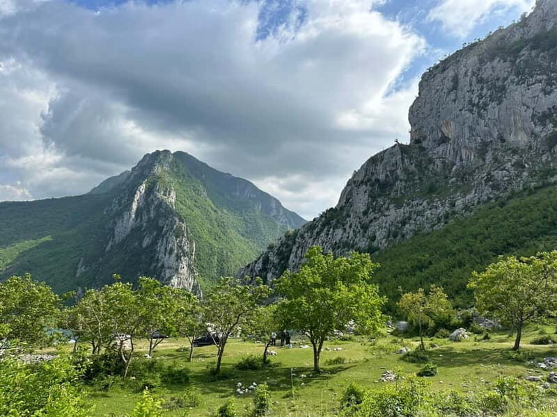 From Durres/Golem: Bovilla lake &Gamti Mountain Private tour - FAQ