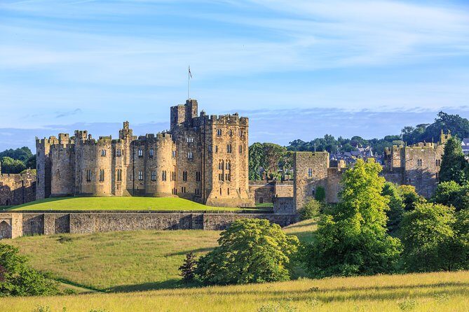 From Edinburgh: 1-day Outlander Tour - attractions included - The Sum Up