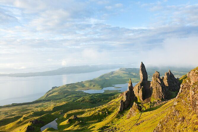 From Edinburgh: 6-Day Isle of Skye & Hebridean Hopper Tour w/Room - FAQs