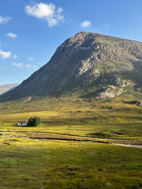 From Edinburgh: Glenfinnan, Fort William and Highland Cows - Exploring the Highlights of the Tour