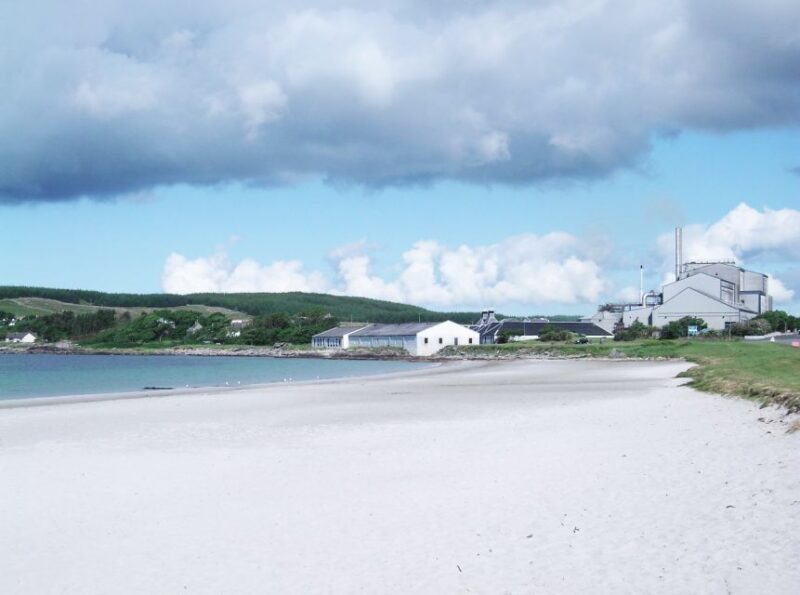 From Edinburgh: Islay and The Whisky Coast 4-Day Tour - Accommodation and Practical Details
