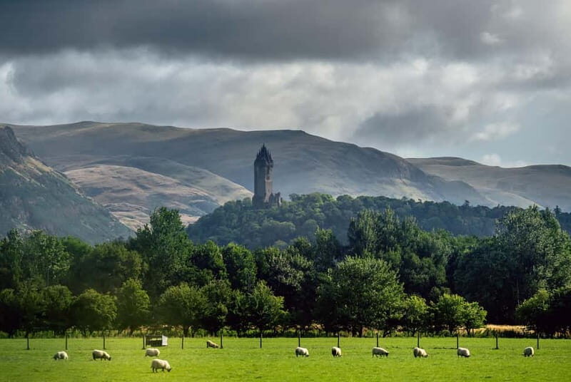 From Edinburgh: Stirling Castle, Kelpies and Loch Lomond - FAQ