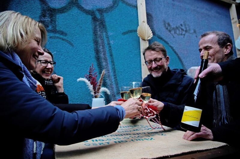 From Eigelstein to Nippes: city tour and wine hike - Key Points