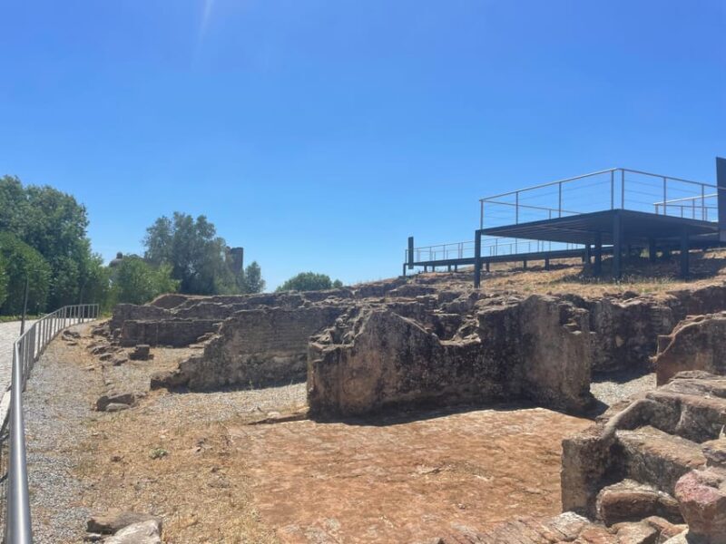 From Évora or Montemor: Visit to Castle of Montemor-o-Novo - FAQs