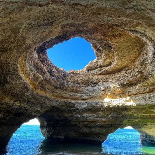 From Faro: Benagil, Algar Seco, Praia Marinha, 7 vales tour - An honest look at the Algarves coastal gems in just one day