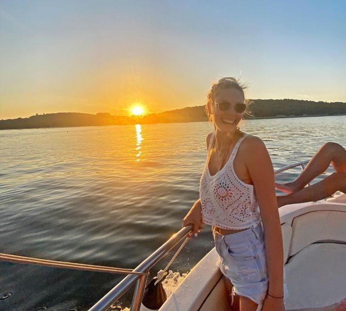 From Fazana: Private Dolphin search & Sunset cruise - Who Should Book This Tour?