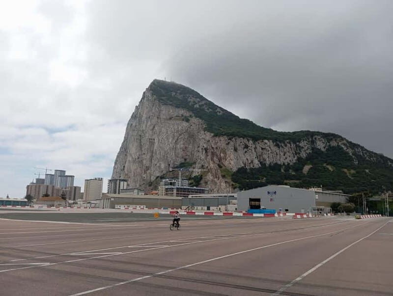 From Fuengirola: Gibraltar Day Trip - The Experience in Detail