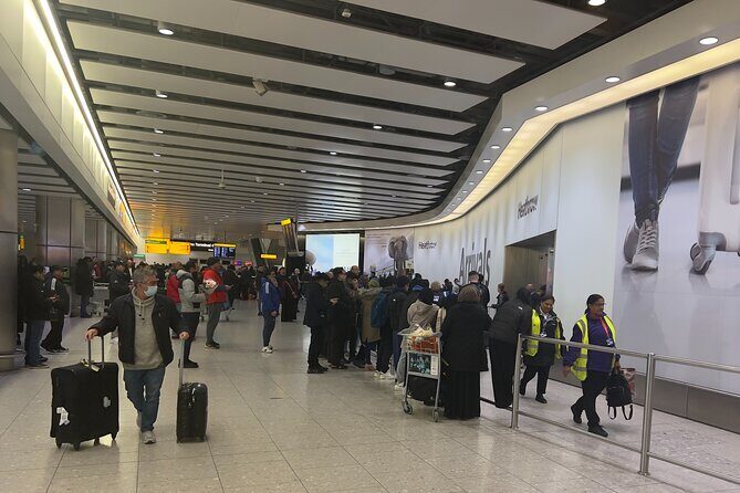 From Gatwick Airport to Heathrow Airport | Private Transfer - Overview of the Private Transfer from Gatwick to Heathrow