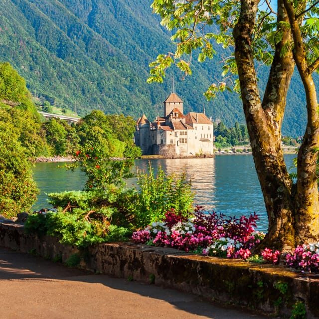 From Geneva: Gruyeres Castle, Cheese, Chocolate & Montreux - Who Is This Tour For?