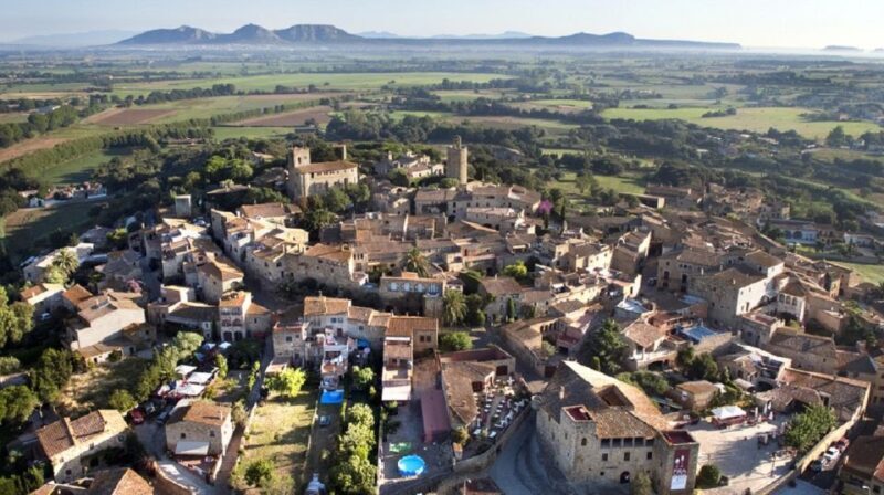 From Girona: Medieval Costa Brava Day Trip - The Colonial Charm of Begur