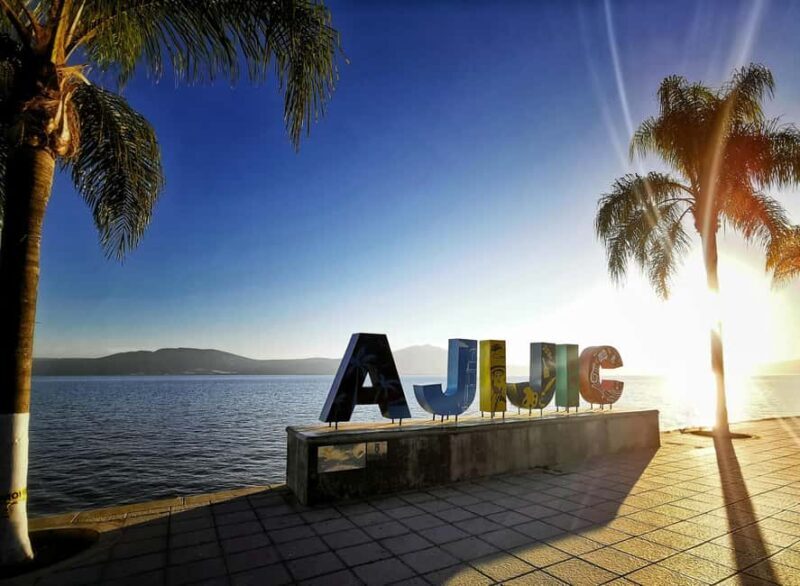 From Guadalajara: Chapala Lake & Ajijic Tour - Key Points