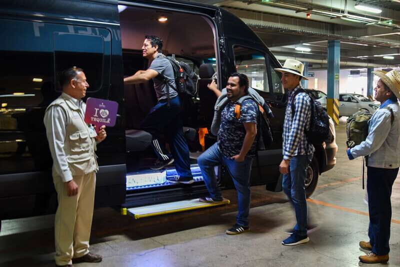 From Guadalajara: Tequila Trail Tour with Tasting - What Travelers Say