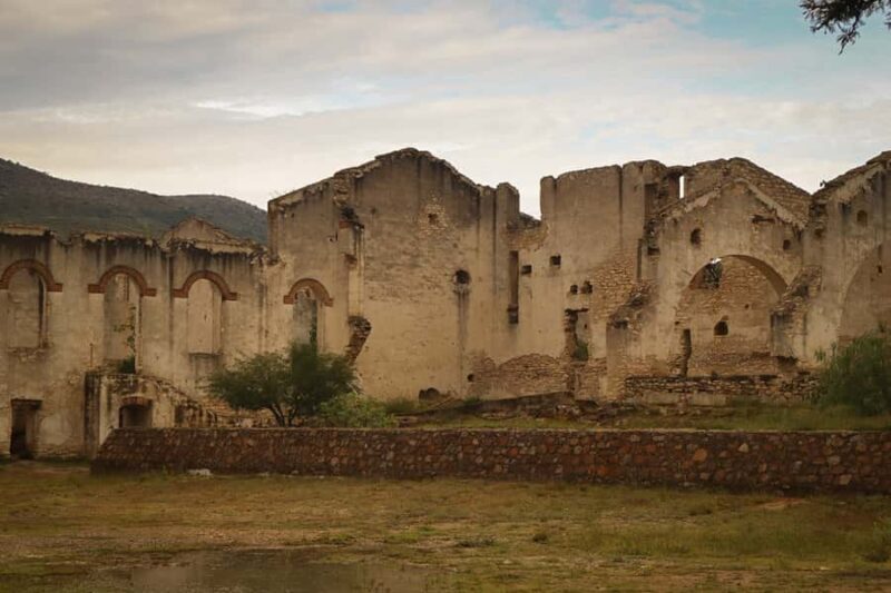 From Guanajuato: Mines and Abandoned Farms Mineral de Pozos - An Authentic Look at Mineral de Pozos
