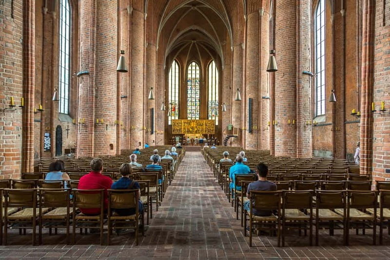 From Hamburg: Private Guided Day Trip to Hanover - Exploring Hannover with a Private Guide