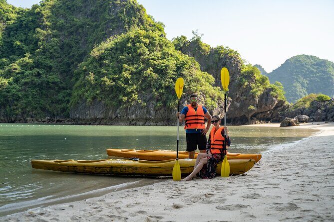 From Hanoi: 2D1N Ha Long Bay Deluxe Cruise with Bus Limousine - FAQ