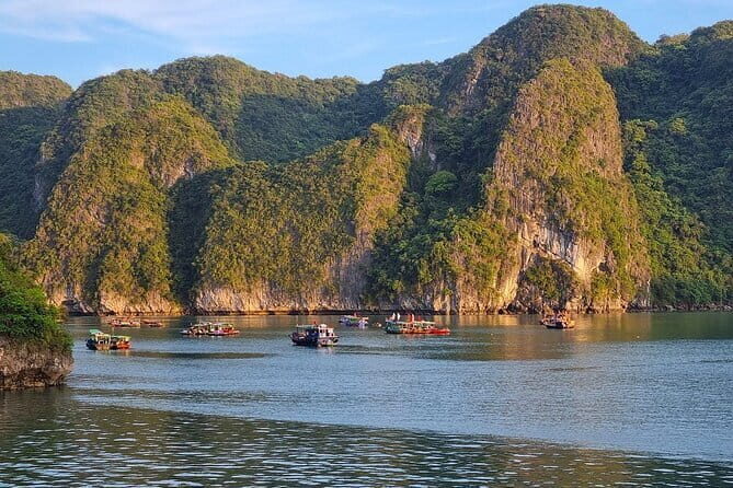 From Hanoi: 2D1N Halong Royal Palace Cruise with Cave Discovery - The Itinerary Breakdown: What You Can Expect