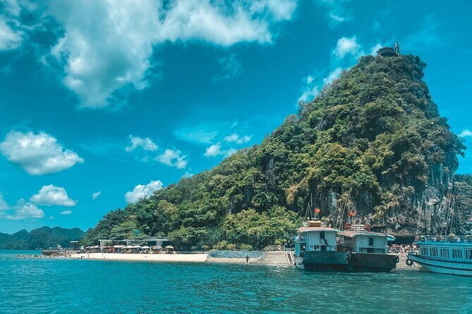 From Hanoi: Best Halong 5-Star Day Cruise, Buffet Lunch,Limousine - The Sum Up