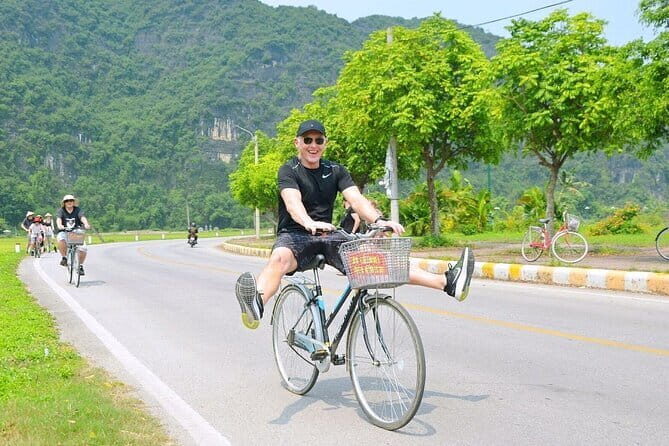 From Hanoi: Hoa Lu, Tam Coc & Mua Caves Deluxe Tour with Buffet - Final Assessment: Is It Worth It?