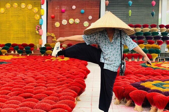 From Hanoi: Incense Village, Conical Hat and HaThai Art Tour - The Lacquer Art-Making Village