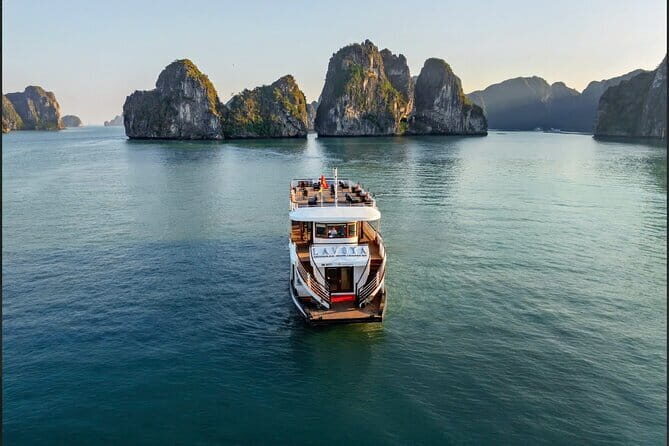 From Hanoi: Luxury 5-Star Halong Bay Day Cruise with Buffet Lunch - Return to Hanoi: The End of a Memorable Day