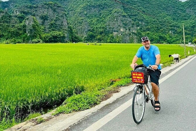 From Hanoi to Ninh Binh: Hoa Lu, Tam Coc, Mua Cave Via Boat, Bike - The Sum Up