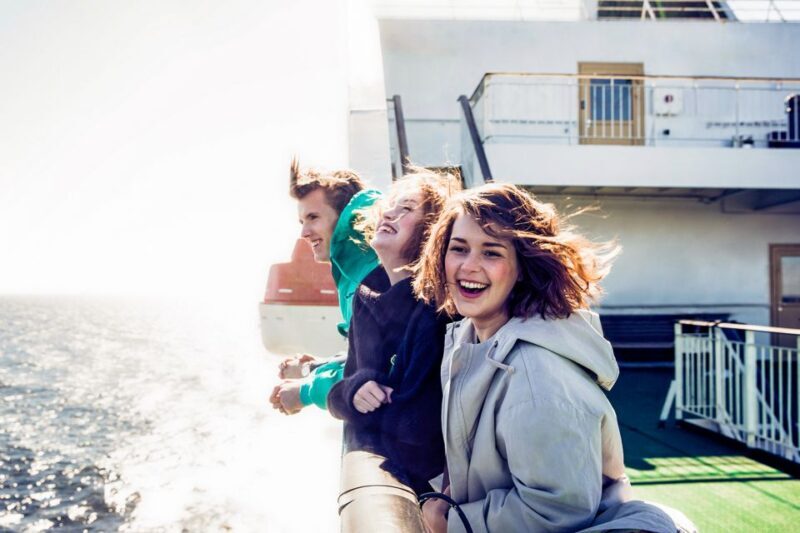 From Helsinki: Return Day Trip Ferry Ticket to Tallinn - Arrival in Tallinn and Exploring the City