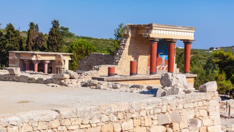 From Heraklion: Historical Center City Tour & Knossos Palace - Why This Tour Works for Different Types of Travelers