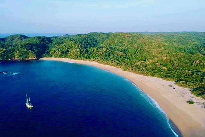 From Huatulco: Private 5 Bays Boat Tour - Key Points