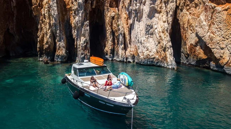 From Hvar: Blue Cave and Island-Hopping Yacht Tour - FAQ