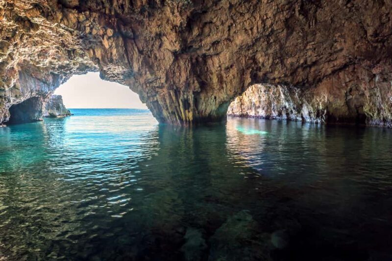 From Hvar: Blue Cave, Green Cave & 5 Islands Speedboat Tour - FAQ