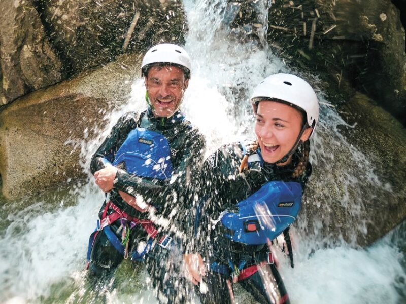 From Interlaken: Grimsel Gorge Canyoning Tour - Detailed Review of the Grimsel Gorge Canyoning Tour