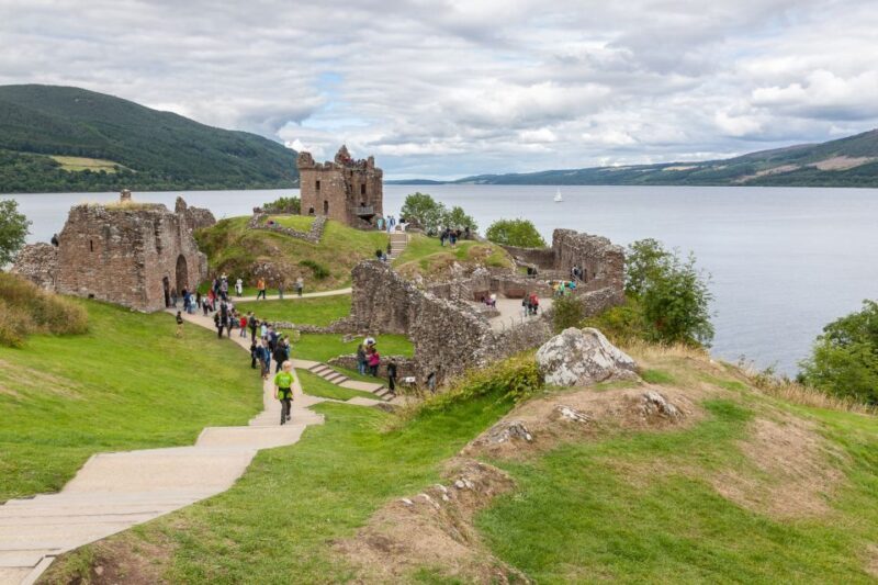 From Inverness: Loch Ness Cruise and Urquhart Castle - An In-Depth Look at the Tour Experience