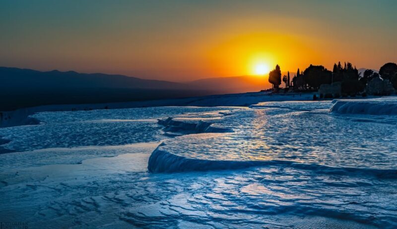 From Istanbul: Guided Pamukkale Tour with Flight and Lunch - The Journey Begins: From Istanbul to Pamukkale