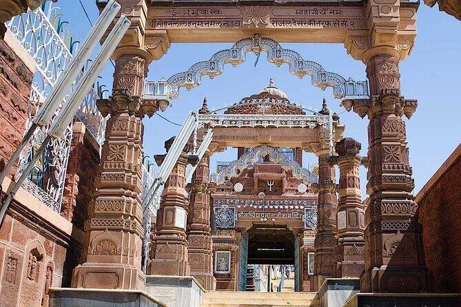 From Jodhpur: Osian Trip with Guide & Camel Safari - Key Points